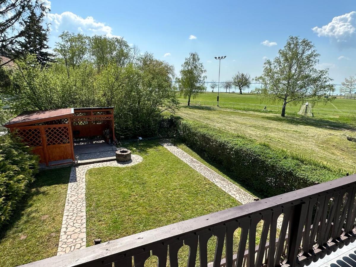 Hangulatos Balaton Parti Nyaralo Ревфюлёп Экстерьер фото